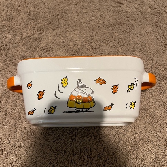 Disney Other - Disney White and Orange Cookware with Character Design